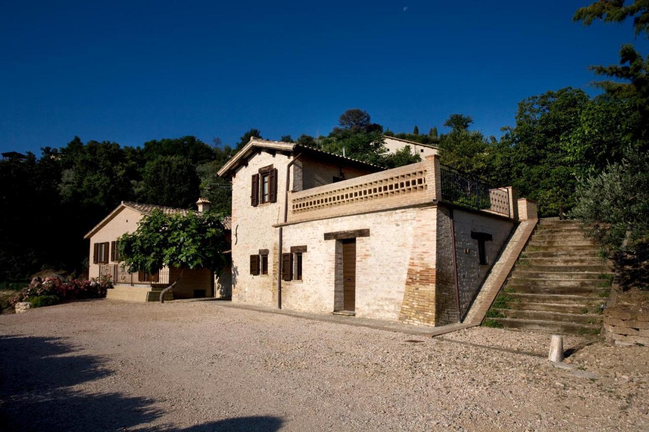 Agriturismo Il Girasole Montefalco Luaran gambar